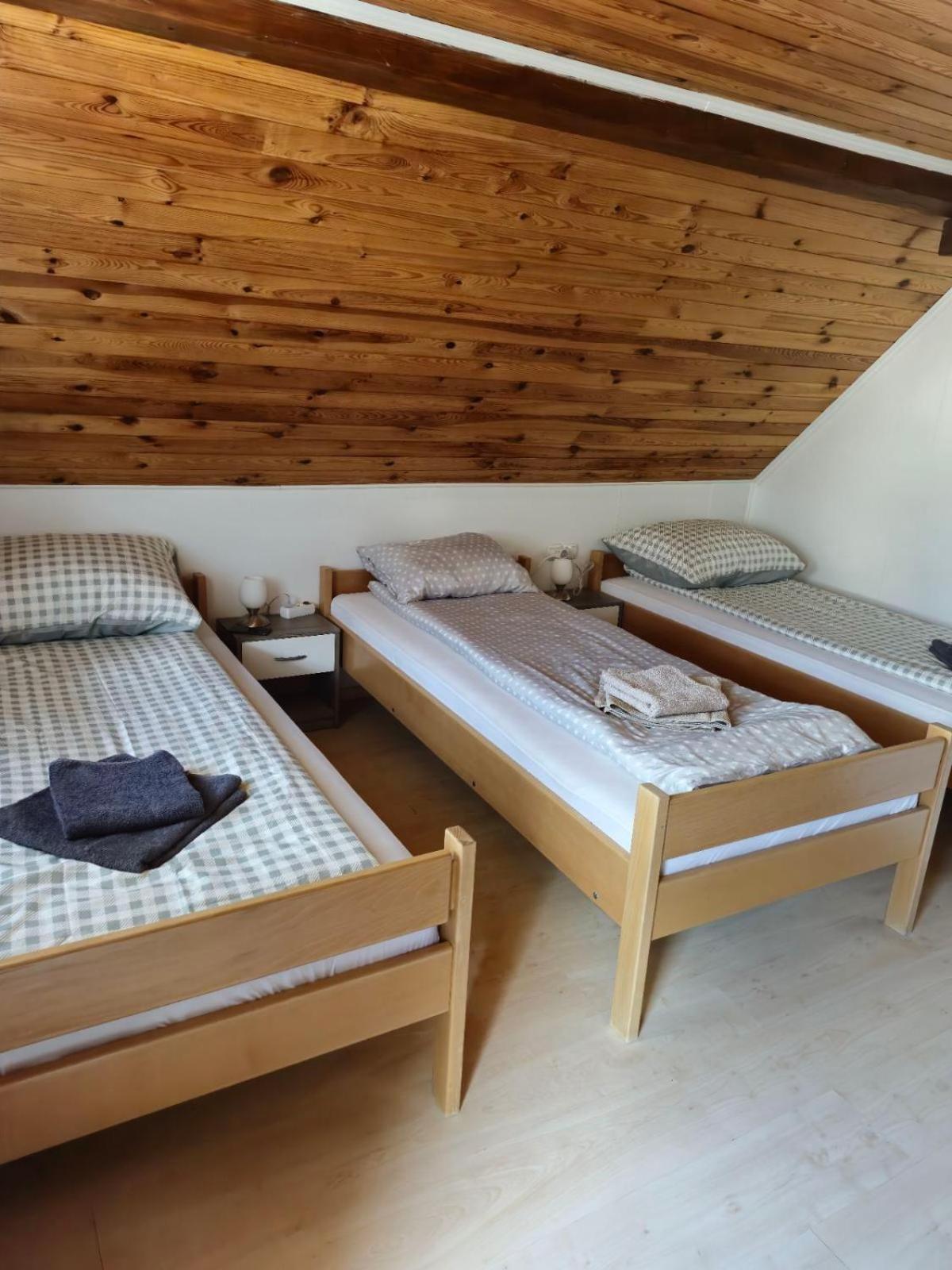 Kometer Soba Appartement Bovec Buitenkant foto